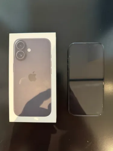 iPhone 16 - 128gb - Hyper Conservado