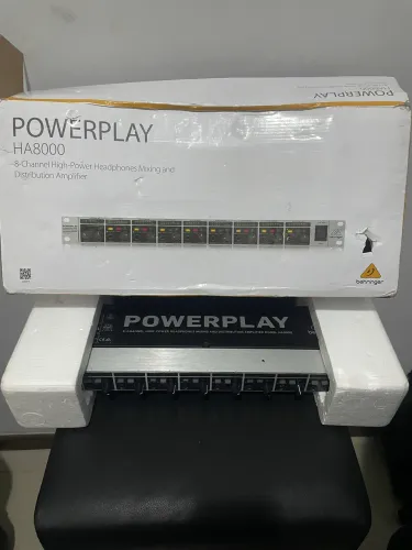POWERPLAY BEHRINGER 8 VIAS