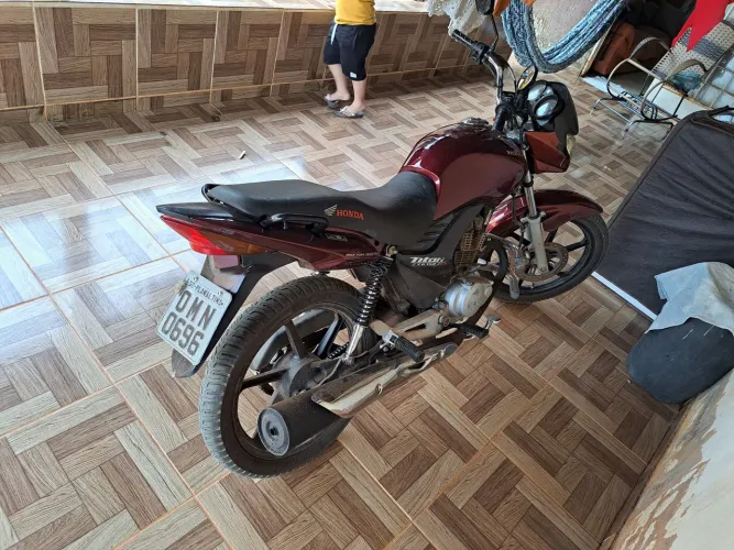 Vende-se ou troco por carroceria 