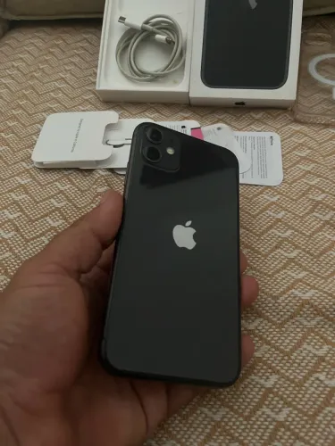 iPhone 11 64gb todo original