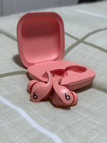 Fones de Ouvido Beats Fit Pro Original - Rosa (True Wireless com Cancelamento de Ruído)