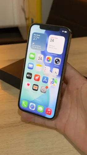 iPhone 12 Pro 128GB Dourado - Promoção! Saúde da bateria 100%! Loja física! Com garantia!