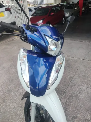 Biz 125 2024/2024 muito nova