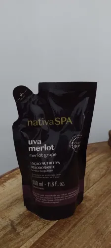 Hidratante Boticário Uva Merlot novo 