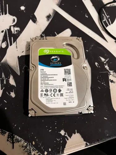 HD Interno 2TB Seagate Skyhawk