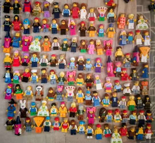 Bonecos lego originais 
