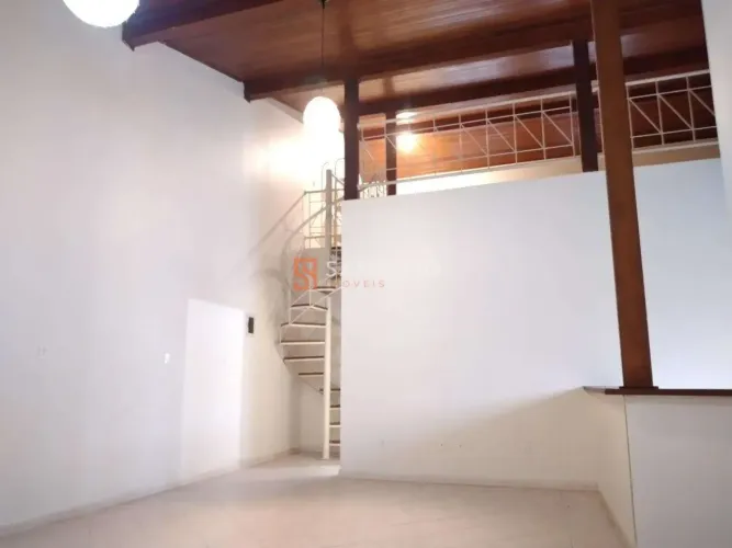 Rio Tavares | Casa 2 quartos, sendo 1 suite