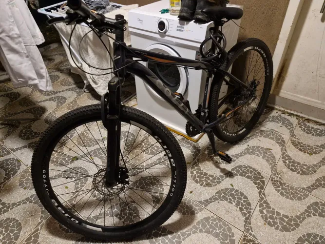 Bicicleta r 29
