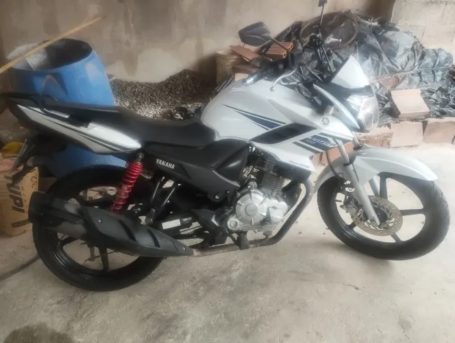 Fazer 150 2015