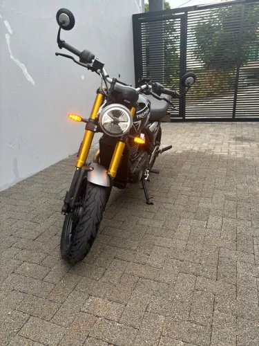 Triumph Speed 400 - 2025