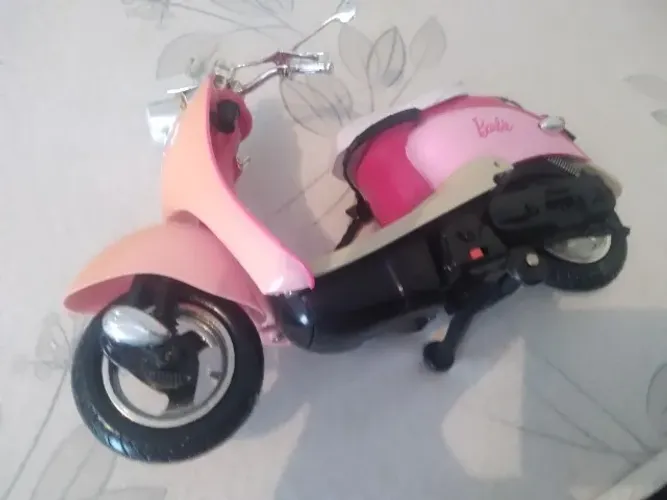 Bicicleta para boneca Barbie