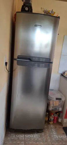 GELADEIRA INOX R$1.800,00