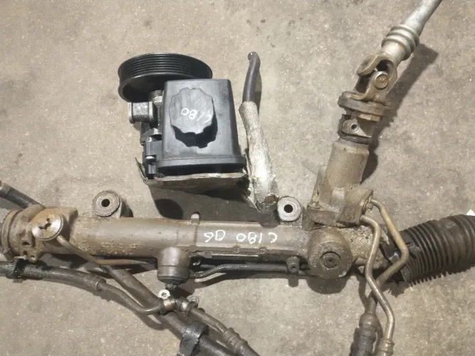 Kit direção hidráulica Mercedes C180 2006