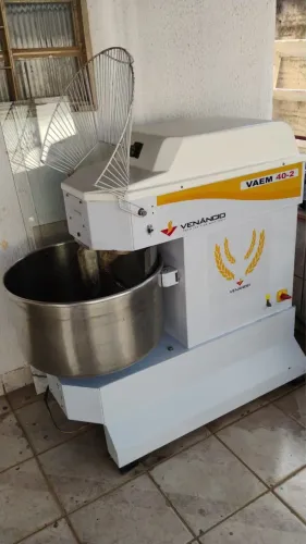 Amassadeira Espiral Venâncio