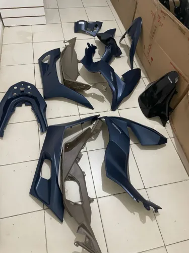 Kit carenagem pcx 160 ano 2024