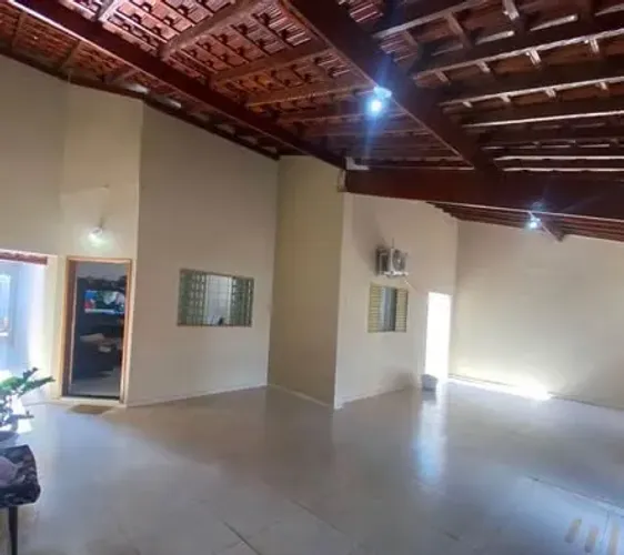 Casa em Novo Porto Canoa vendo