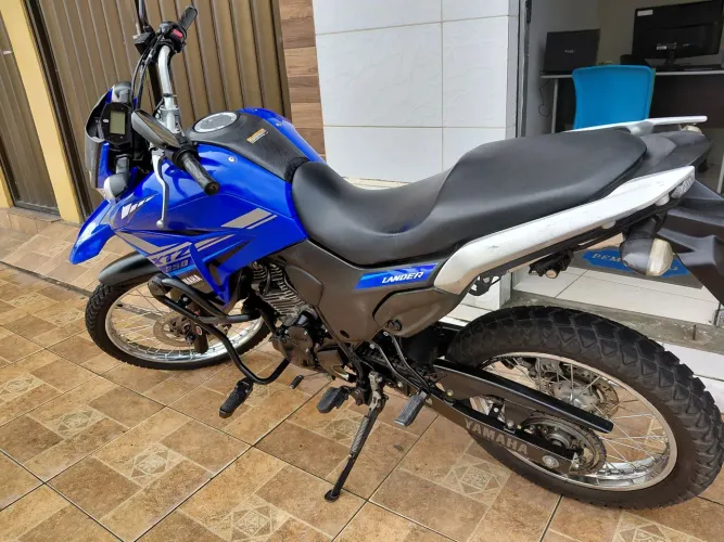 Moto Lander!! Toda top conservadíssimas