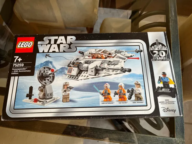 Edição de Aniversário - 75259 LEGO Star Wars Snowspeeder lacrado