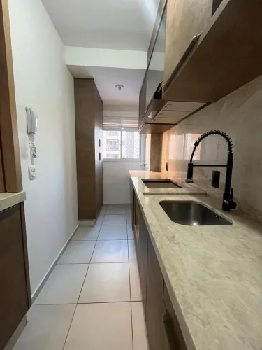 Apartamento para alugar em Maringá, Parque das Laranjeiras, com 2 quartos, com 45.33 m²