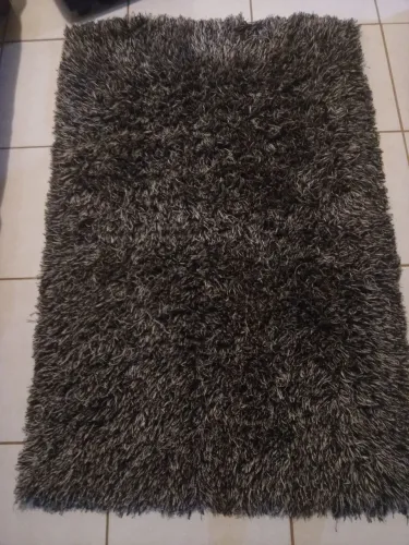 Tapete ou carpete fofinho e felpudo para sala ou quarto