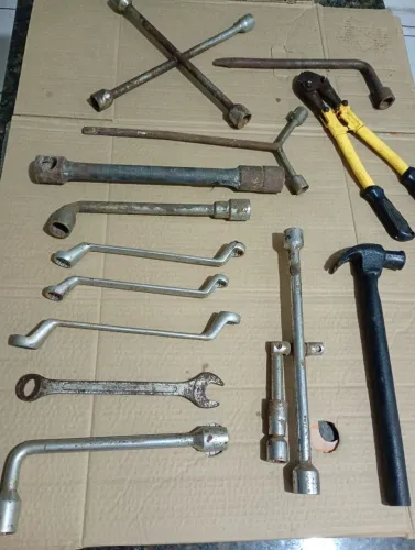 Vende-se todas essas ferramentas 