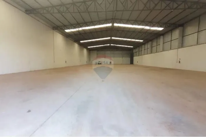 Galpão Comercial para Aluguel no Parque Industrial