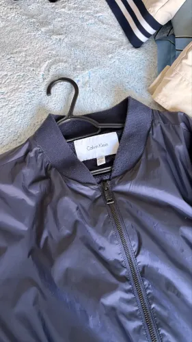 Jaqueta Calvin Klein
