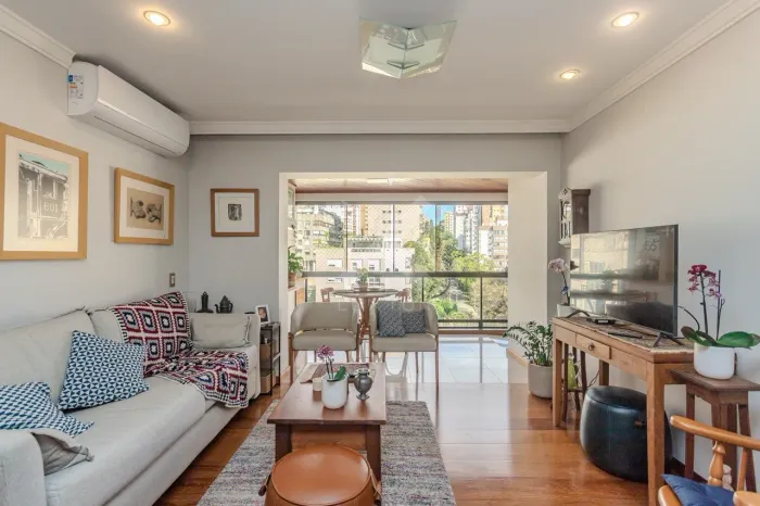 Apartamento para comprar com 3 quartos (1 suíte) no bairro Rio Branco