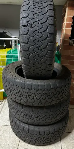 Pneus 265/60 R18 jogo de pneu