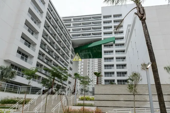 CONJUNTO COMERCIAL A VENDA NA VILA LEOPOLDINA 54 METROS 2 GARAGENS AR CONDICIONADO ÓTIMA L