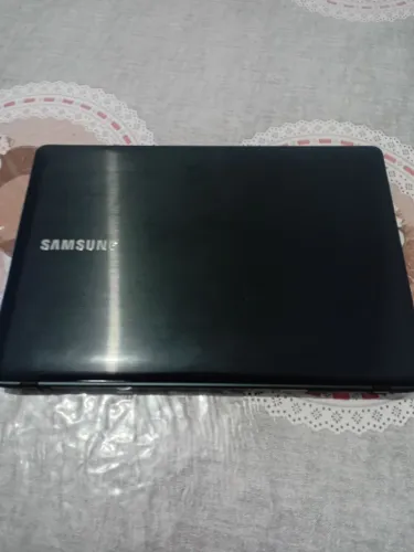 Vendo Notebook impecável