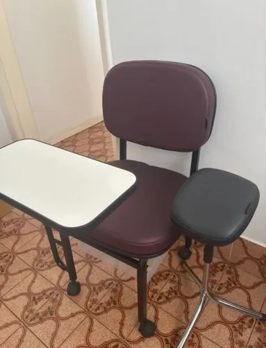 Mesa+ apoio de pé manicure