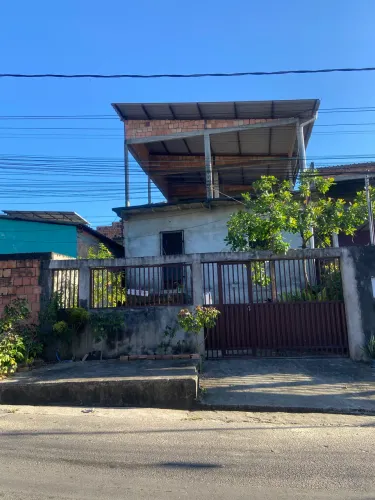 Casa no Tancredo Neves