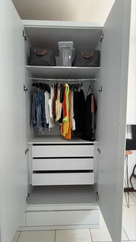 Guarda Roupa 6 portas e 9 gavetas