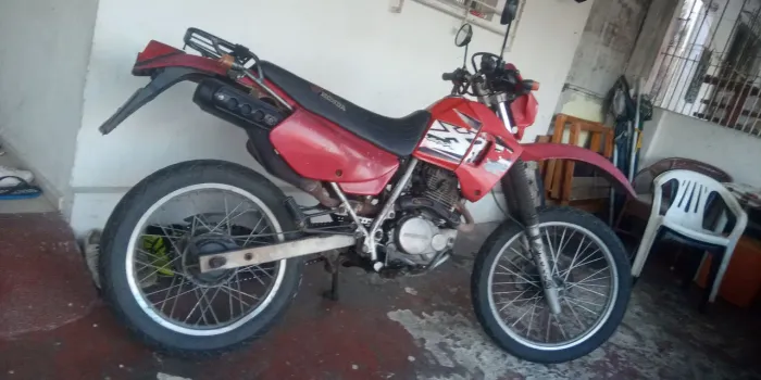 Honda xr 200