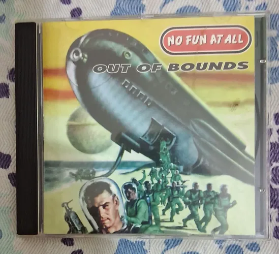 CD banda No Fun At All surf skate hardcore