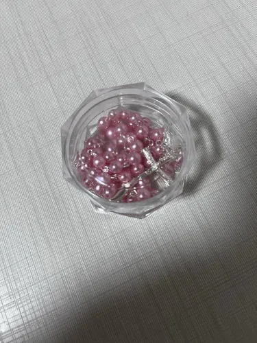 terço rosa maior com caixinha delicado e ideal para presente