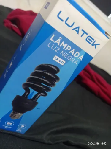 Lâmpada luz negra