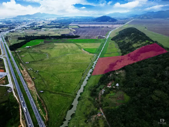 Terreno amplo as margens do Rio Araçatuba