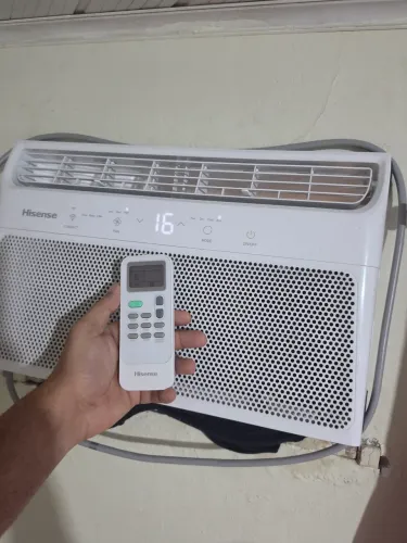 AR CONDICIONADO 10MIL BTU  DE JANELA / DIGITAL MUITO NOVO 