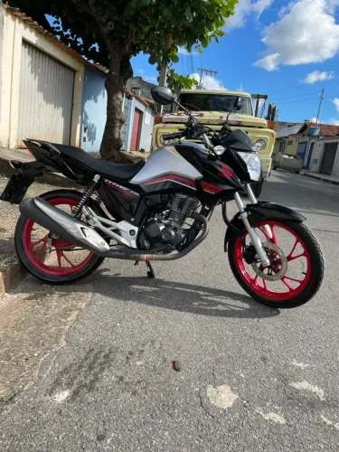 Titan 160 Edição 40 Anos 2023