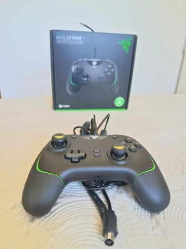 Controle Razer Wolverine V2 Xbox/PC
