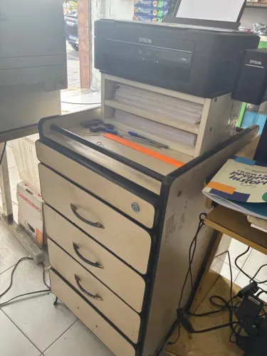 Mesa p/ impressora de 4 prateleiras