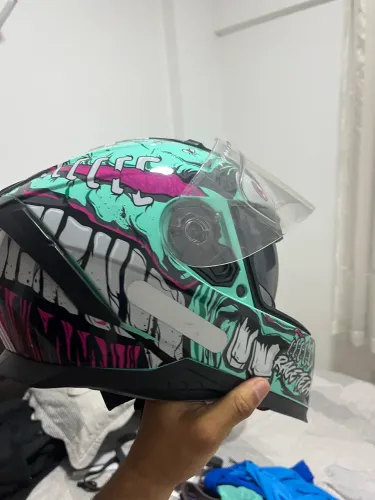 Capacete RACETECH
