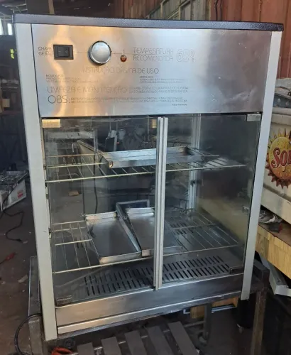 Estufa A vapor para 8 bandeijas funcionando perfeitamente