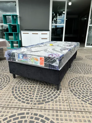 Cama de solteiro com colchão estilo box