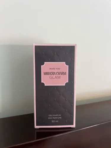 Perfume Mary Kay