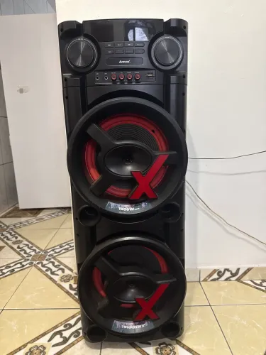 Caixa de som amvox 1900 watts de potência 