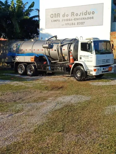 Caminhão Limpa fossa tanque 15 m³ MB1420