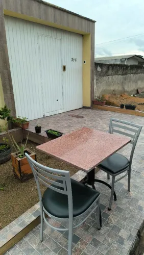 Kit mesa com 2 cadeira 